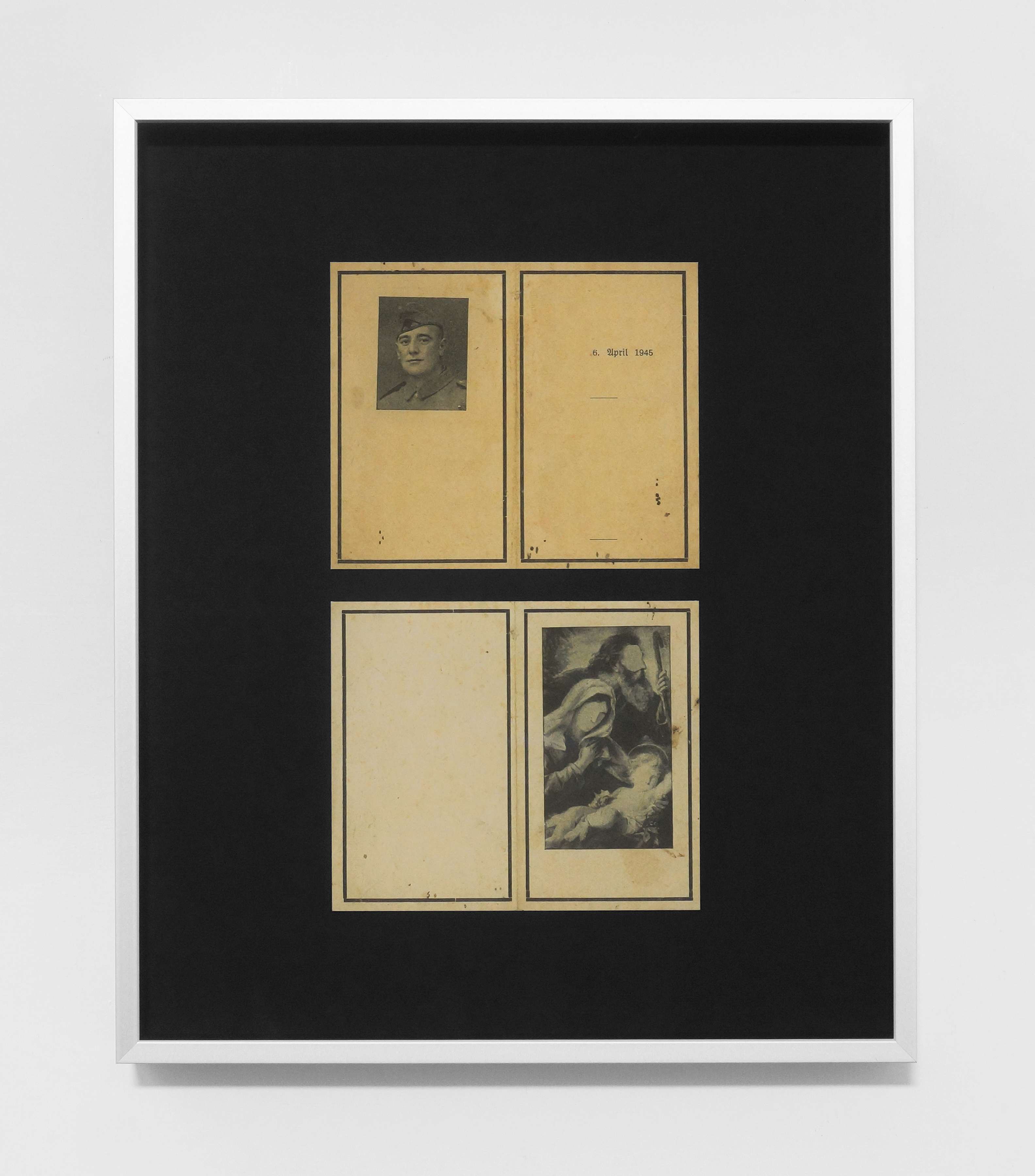 藍仲軒 Lan ChungHsuan, 死亡卡 2 Death Cards 2, 2021, 無酸噴墨相紙 Archival inkjet print, 30 x 25 cm